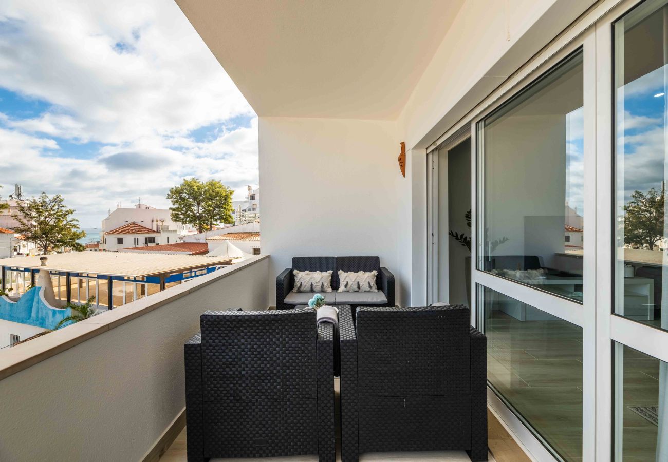 Apartamento em Albufeira - Casa Santa Maria - Sea View - 500m to Beach - WiFi