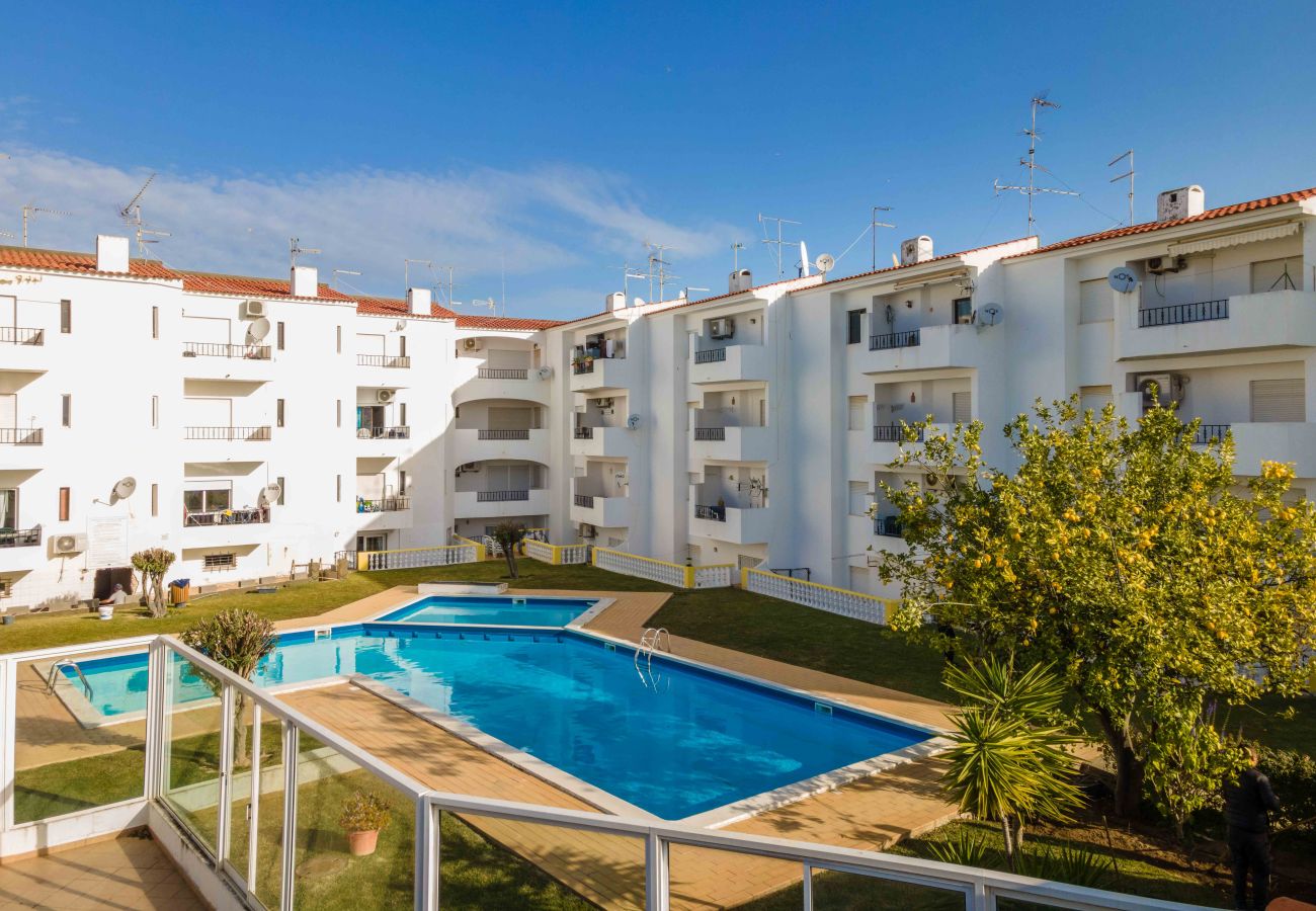 Apartamento em Albufeira - Santa Eulália 2-Bedroom Apartment w/ Swimming Pool