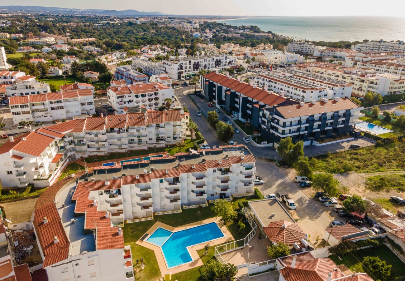 Apartamento em Albufeira - Santa Eulália 2-Bedroom Apartment w/ Swimming Pool
