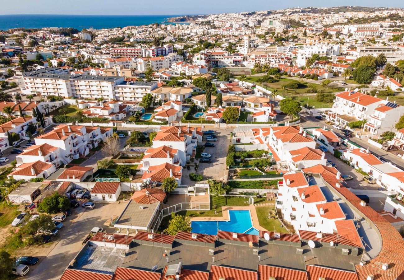 Apartamento em Albufeira - Santa Eulália 2-Bedroom Apartment w/ Swimming Pool