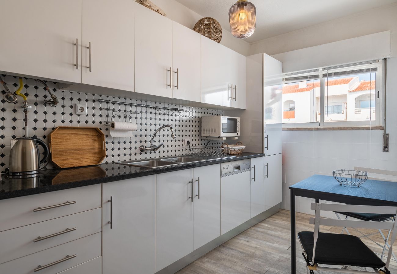 Apartamento em Albufeira - Sea View Central Town 2 Bedroom Apartment