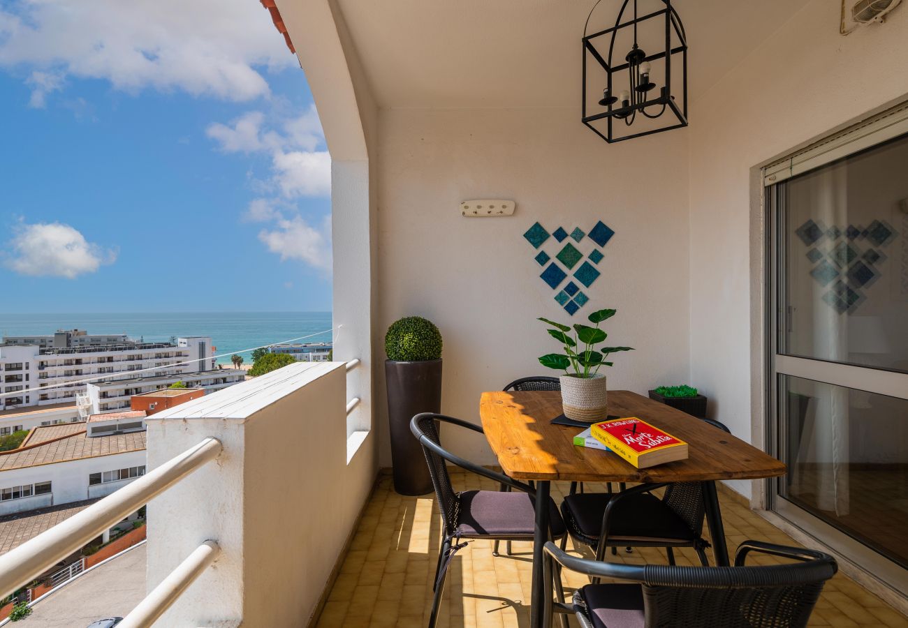 Apartamento em Albufeira - Sea View Central Town 2 Bedroom Apartment