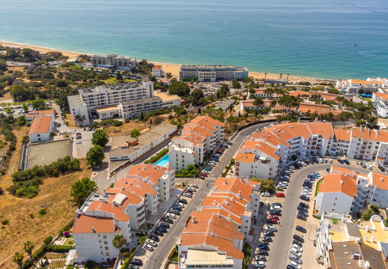 Apartamento em Albufeira - Sea View Central Town 2 Bedroom Apartment