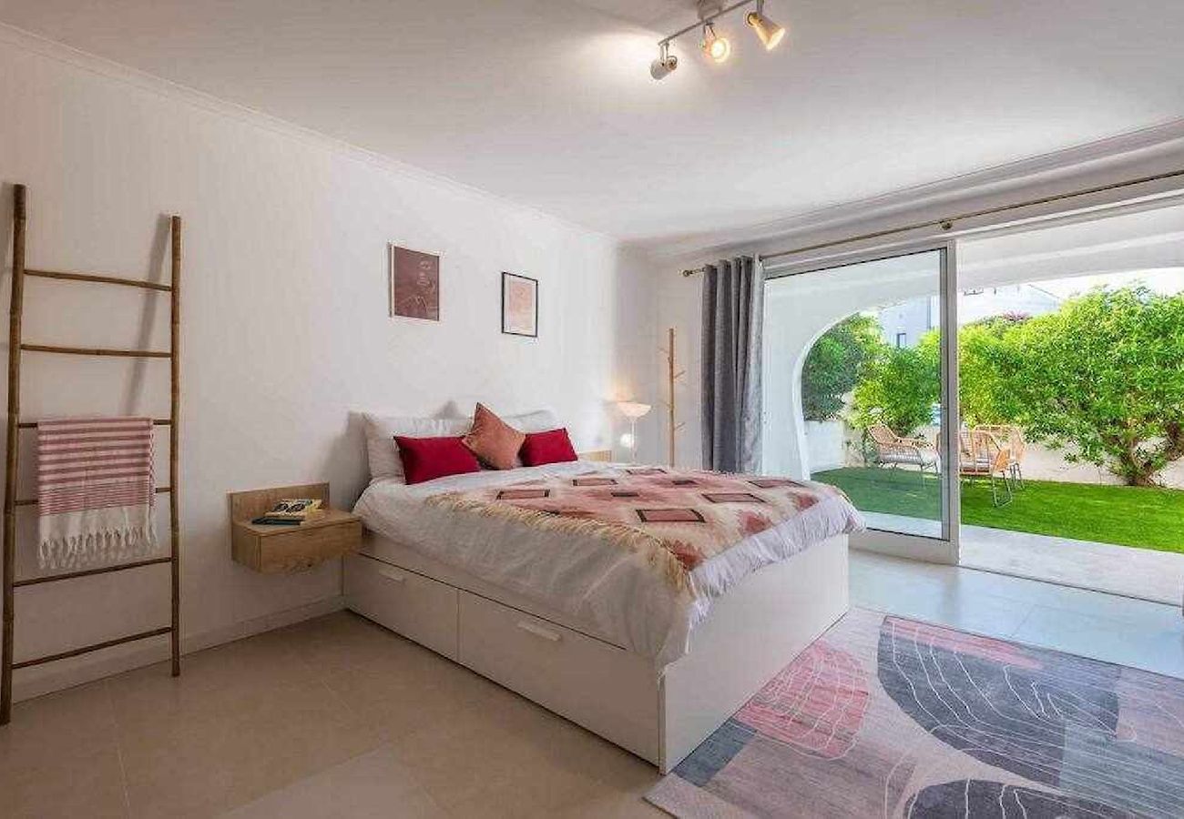 Apartamento em Albufeira - Lemon House - 500m da Praia