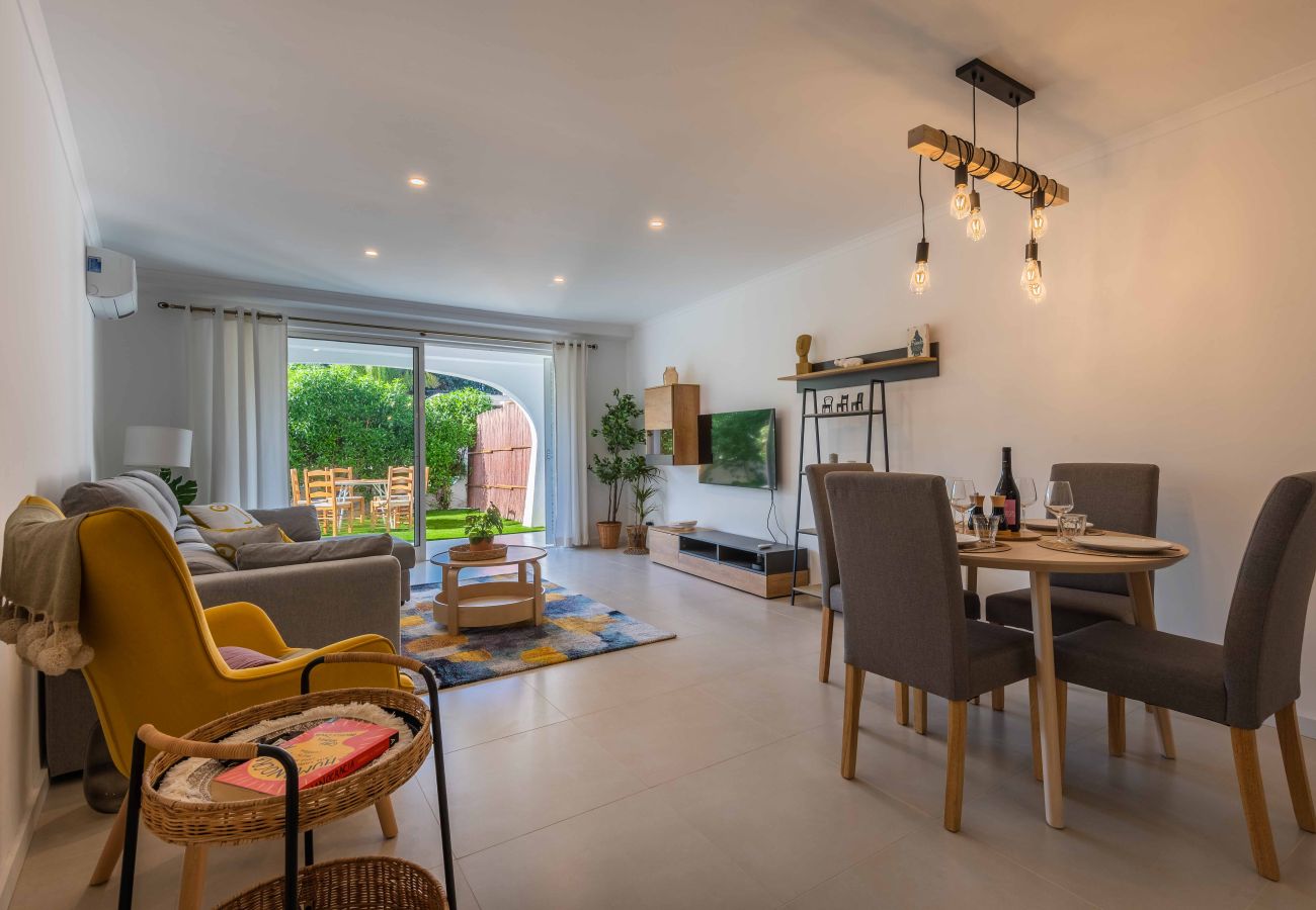 Apartamento em Albufeira - Lemon House - 500m da Praia