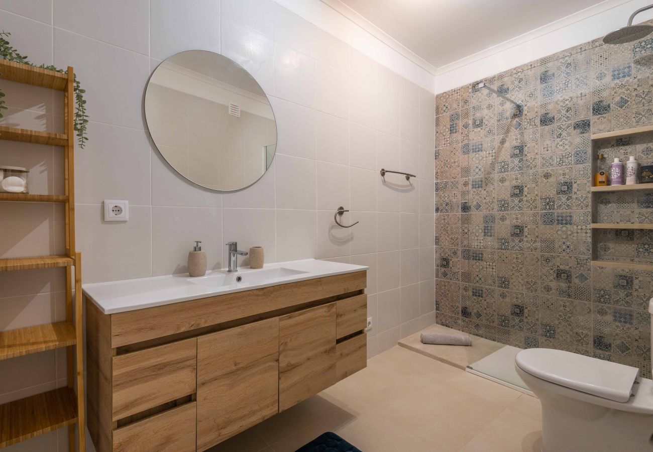 Apartamento em Albufeira - Lemon House - 500m da Praia