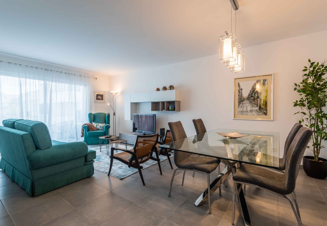 Apartamento em Armação de Pêra - Caravelas 2 Bedroom Apartment