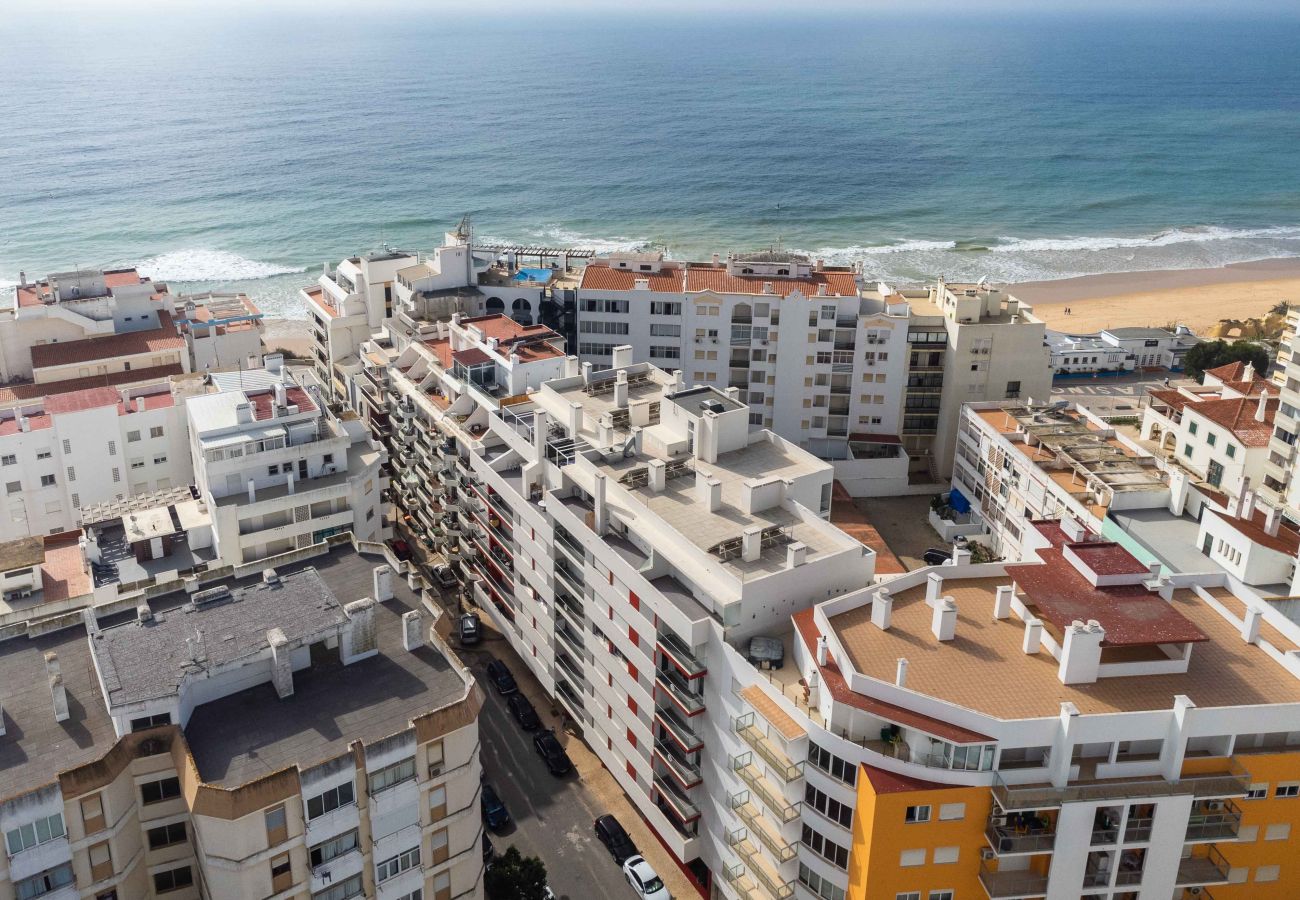 Apartamento em Armação de Pêra - Caravelas 2 Bedroom Apartment