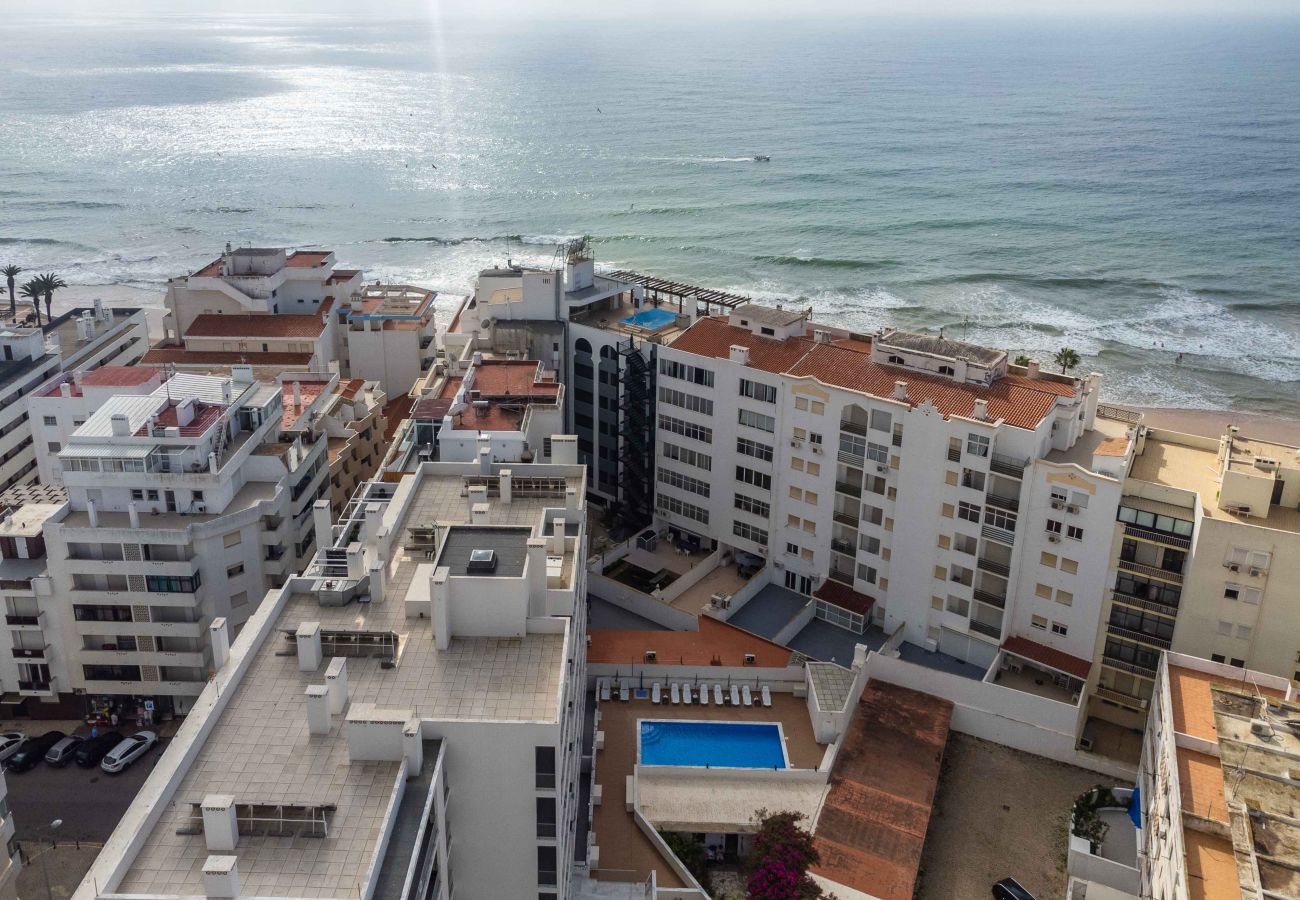 Apartamento em Armação de Pêra - Caravelas 2 Bedroom Apartment