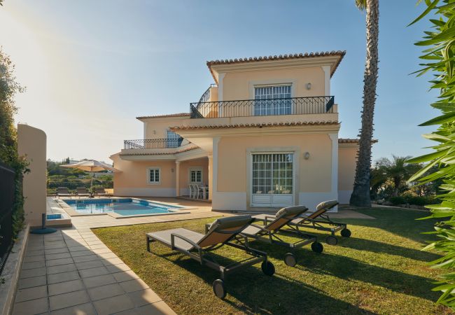 Villa em Sesmarias - Villa Monte das Oliveiras