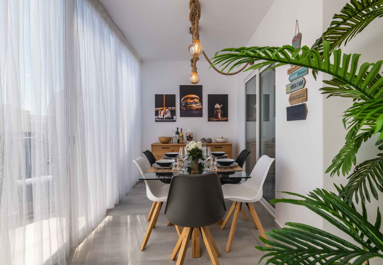 Apartamento em Guia - Salgados 2 Bedroom Apartment