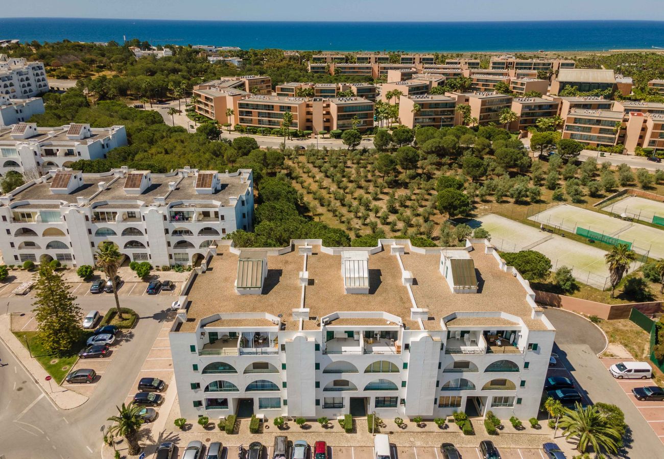 Apartamento em Guia - Salgados 2 Bedroom Apartment