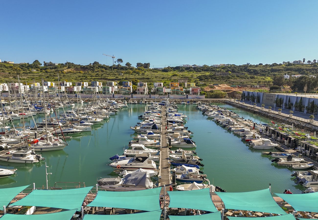 Apartamento em Albufeira - Marina View 1 Bedroom Apartment w/ Swimming Pool