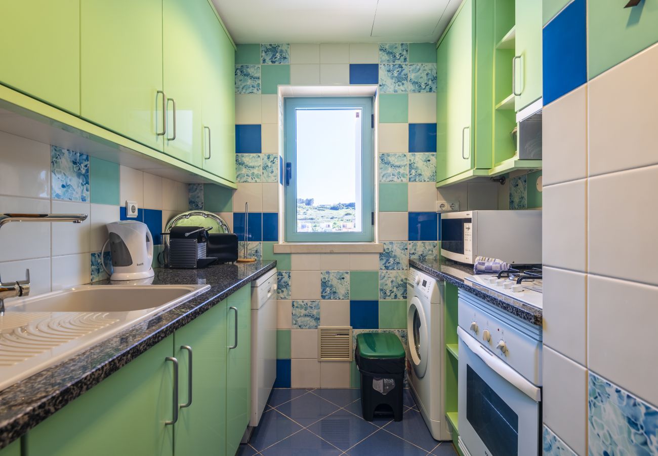 Apartamento em Albufeira - Marina View 1 Bedroom Apartment w/ Swimming Pool