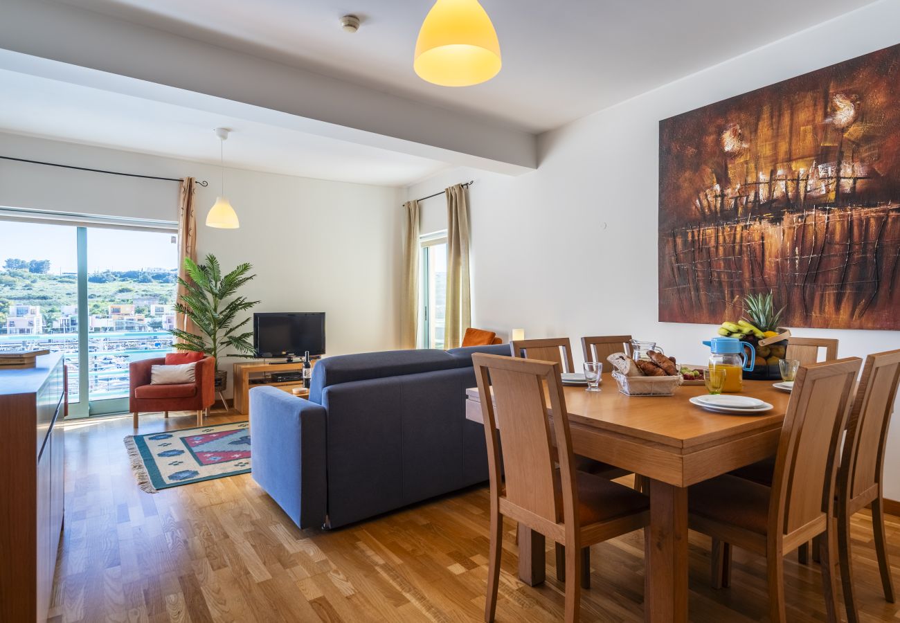 Apartamento em Albufeira - Marina View 1 Bedroom Apartment w/ Swimming Pool