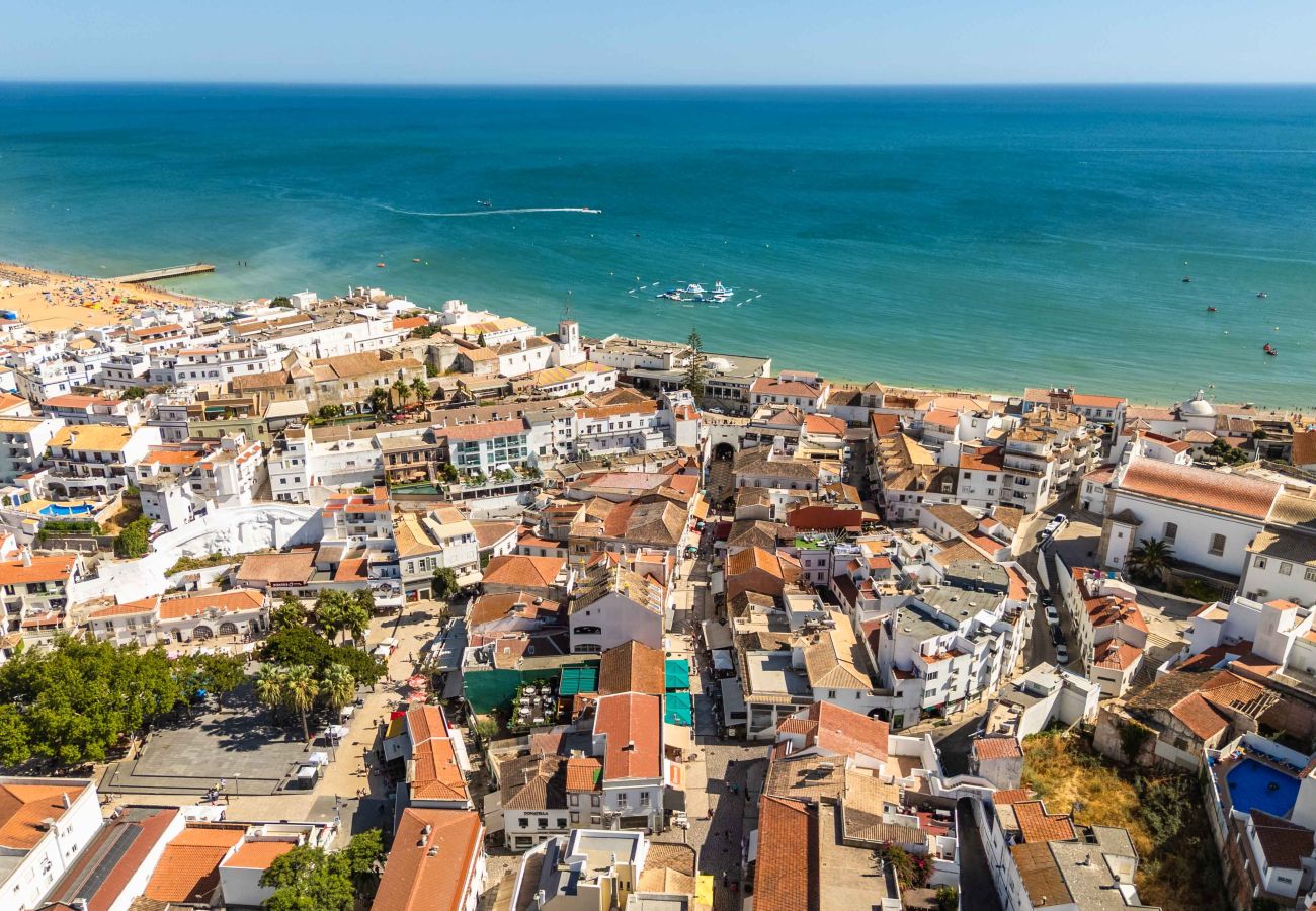 Apartamento em Albufeira - Downtown Rooftop 1 Bedroom Apartment
