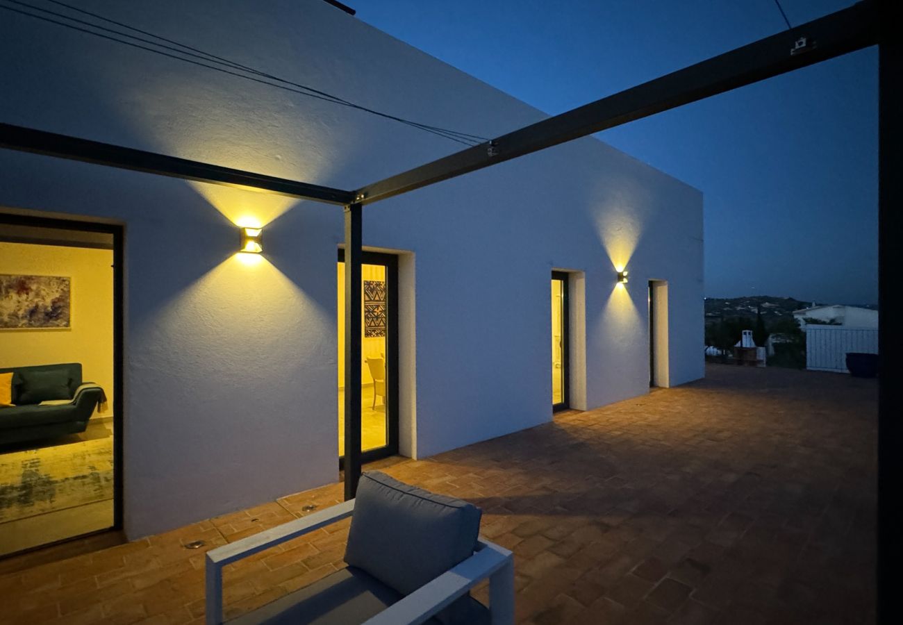 Villa em Loulé - Casa da Cotovia V4, Loulé