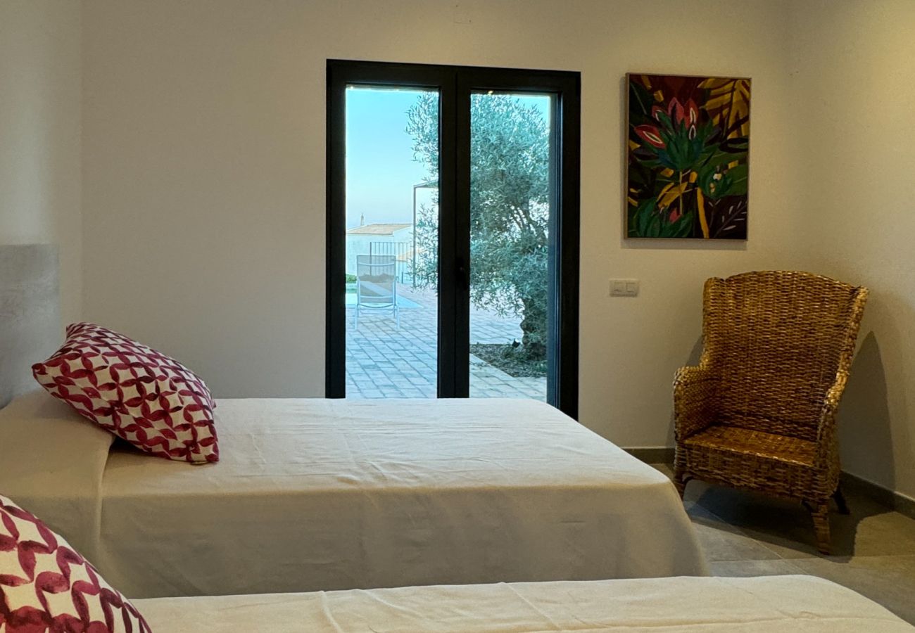 Villa em Loulé - Casa da Cotovia V4, Loulé