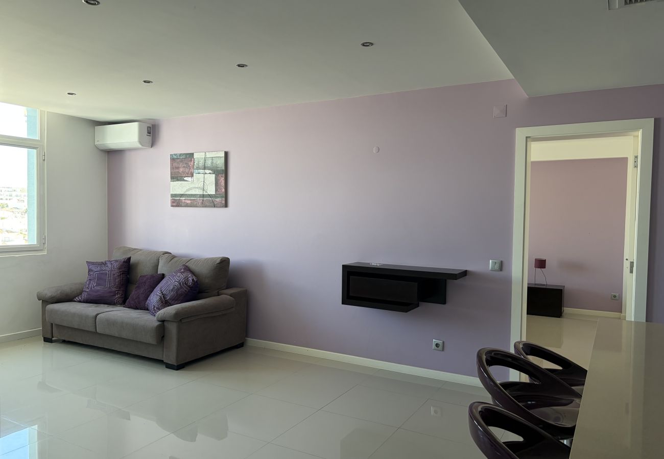 Apartamento em Albufeira - Old Town Bayview T1 w/ Pool - 350m to beach