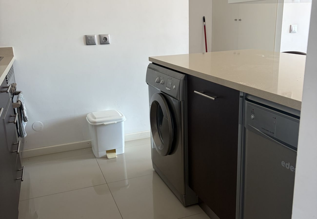 Apartamento em Albufeira - Old Town Bayview T1 w/ Pool - 350m to beach