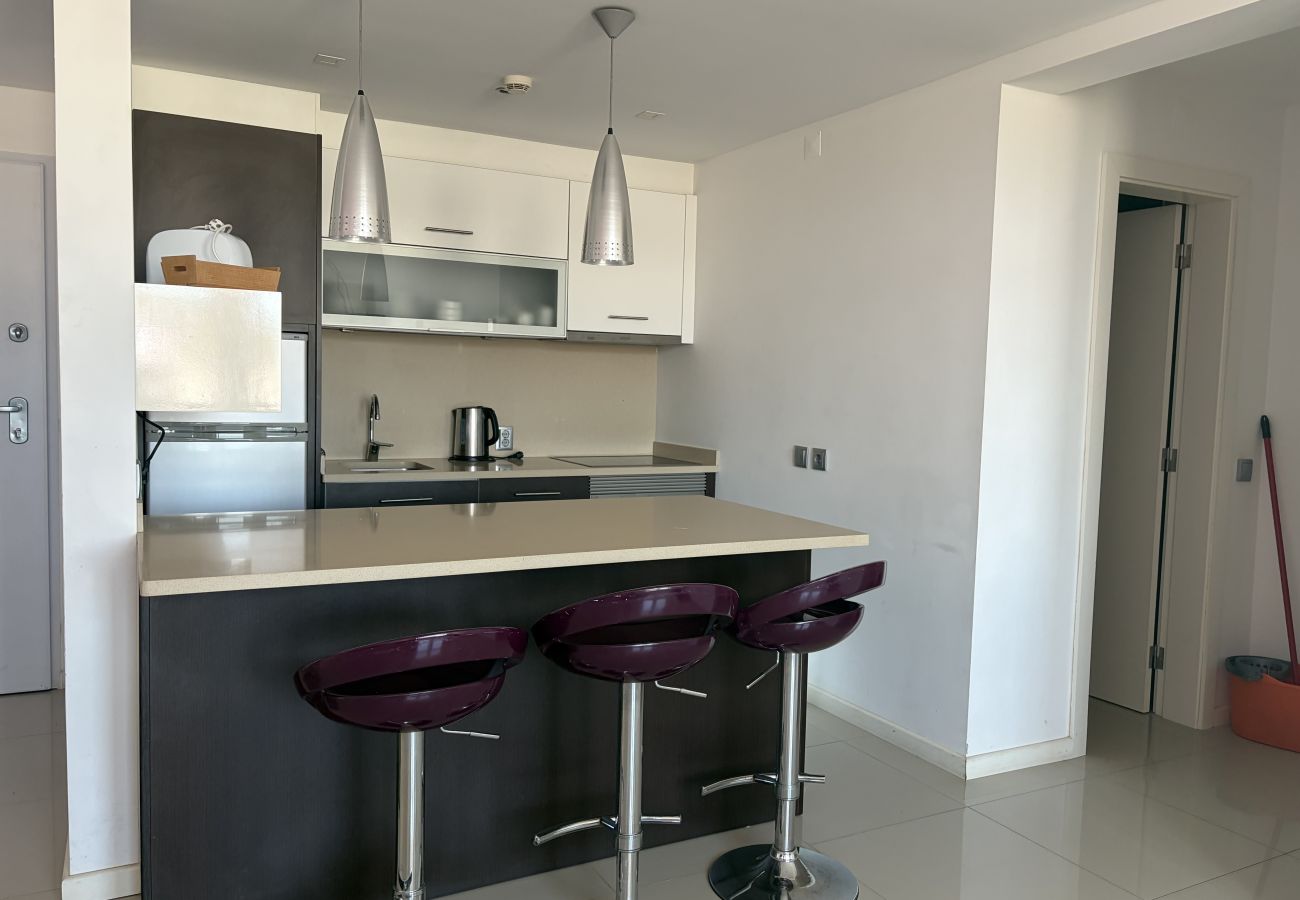 Apartamento em Albufeira - Old Town Bayview T1 w/ Pool - 350m to beach
