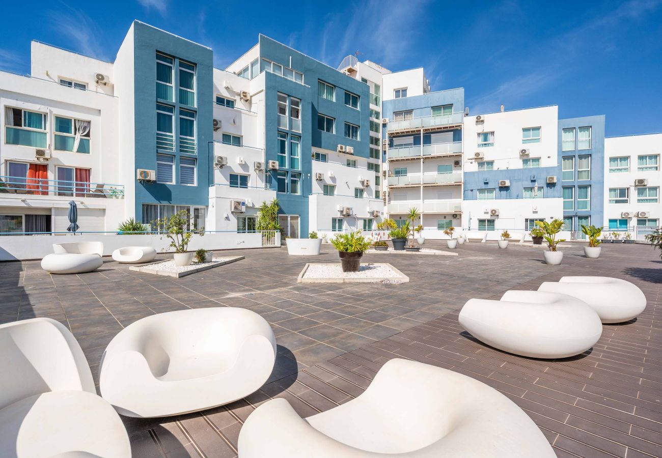 Apartamento em Albufeira - Old Town Bayview T1 w/ Pool - 350m to beach
