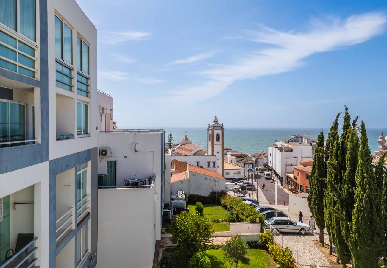 Apartamento em Albufeira - Old Town Bayview T1 w/ Pool - 350m to beach