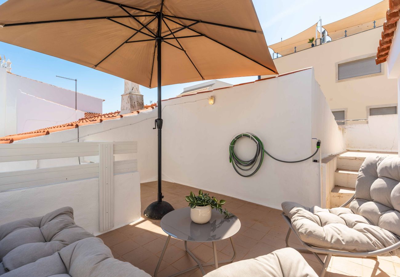 Casa geminada em Albufeira - Casa da Bica T2, 250m Old Town Beach