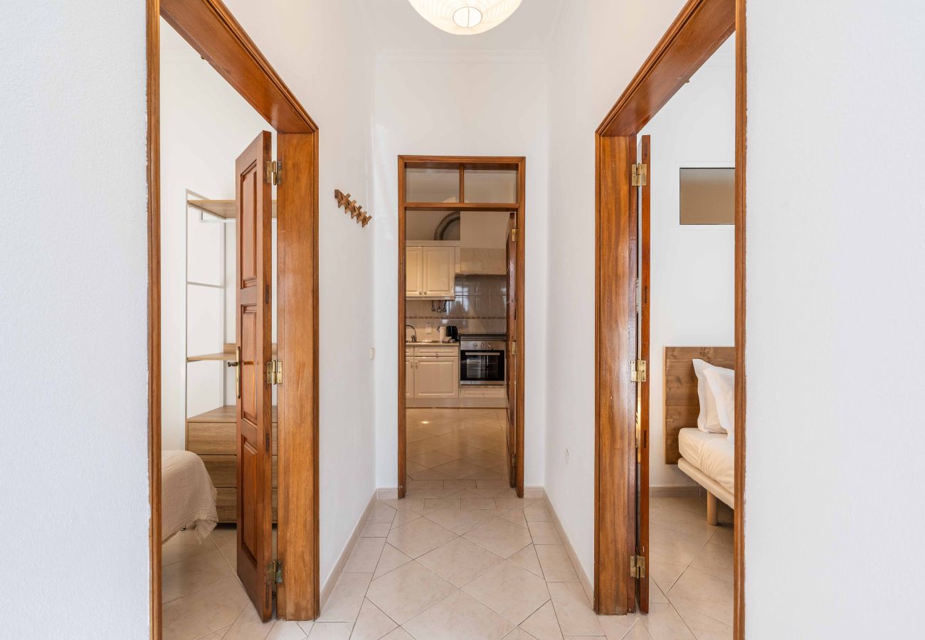 Casa geminada em Albufeira - Casa da Bica T2, 250m Old Town Beach