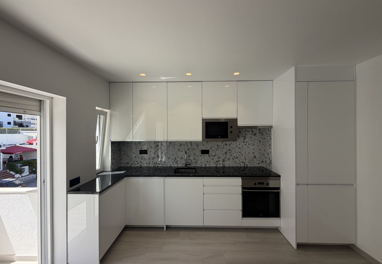 Apartamento em Albufeira - Agua Plaza T2 with Pool & AC
