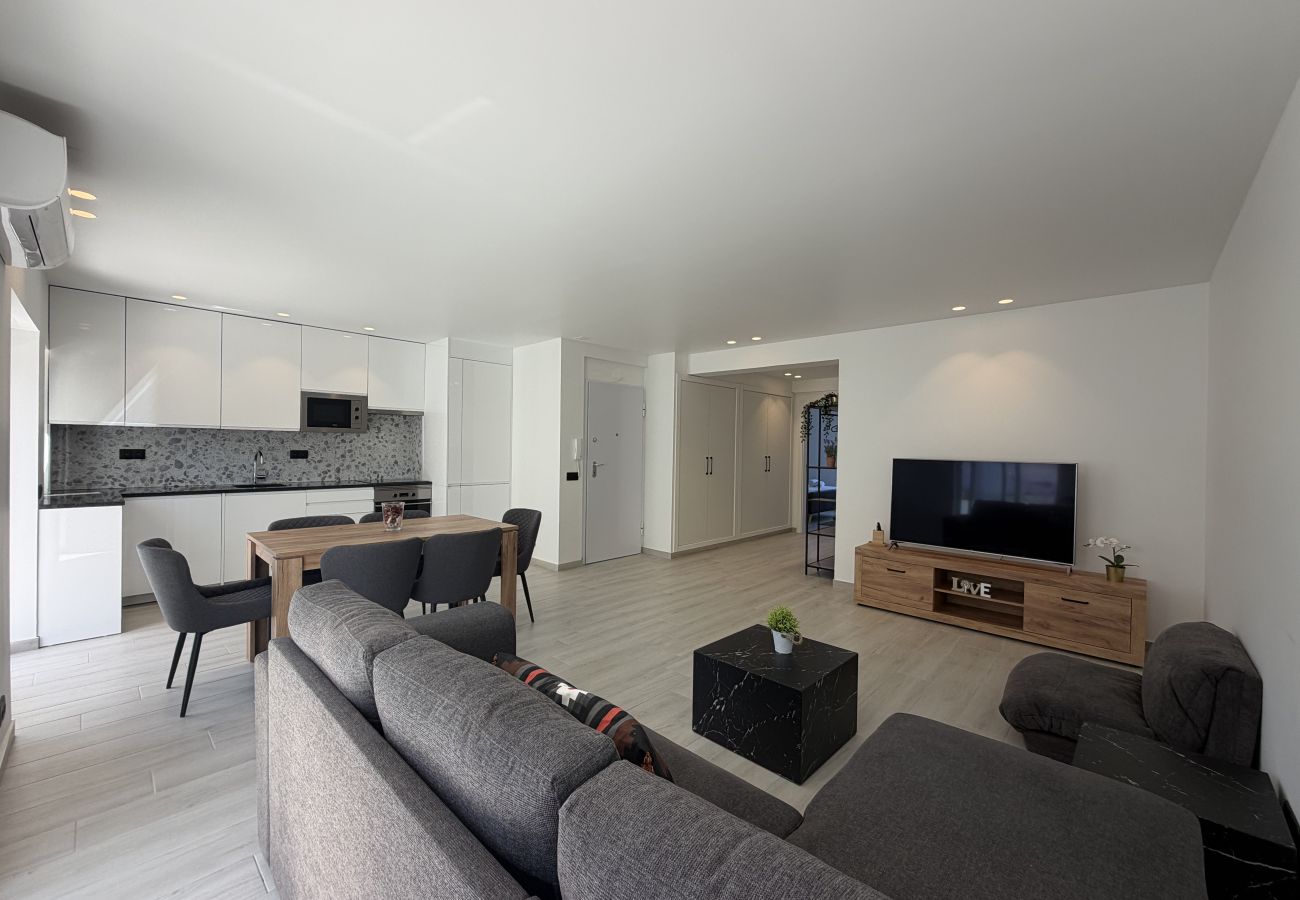 Apartamento em Albufeira - Agua Plaza T2 with Pool & AC