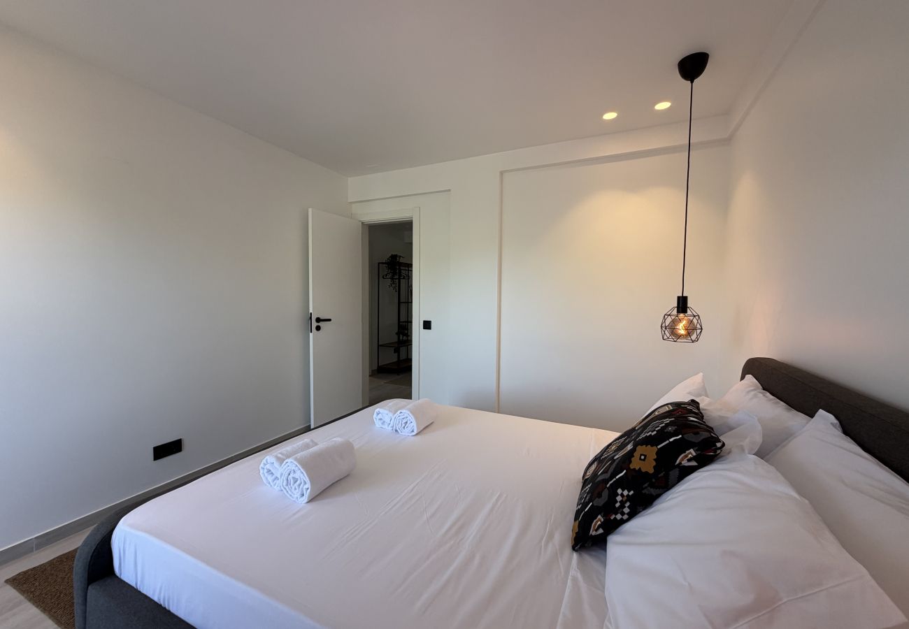 Apartamento em Albufeira - Agua Plaza T2 with Pool & AC