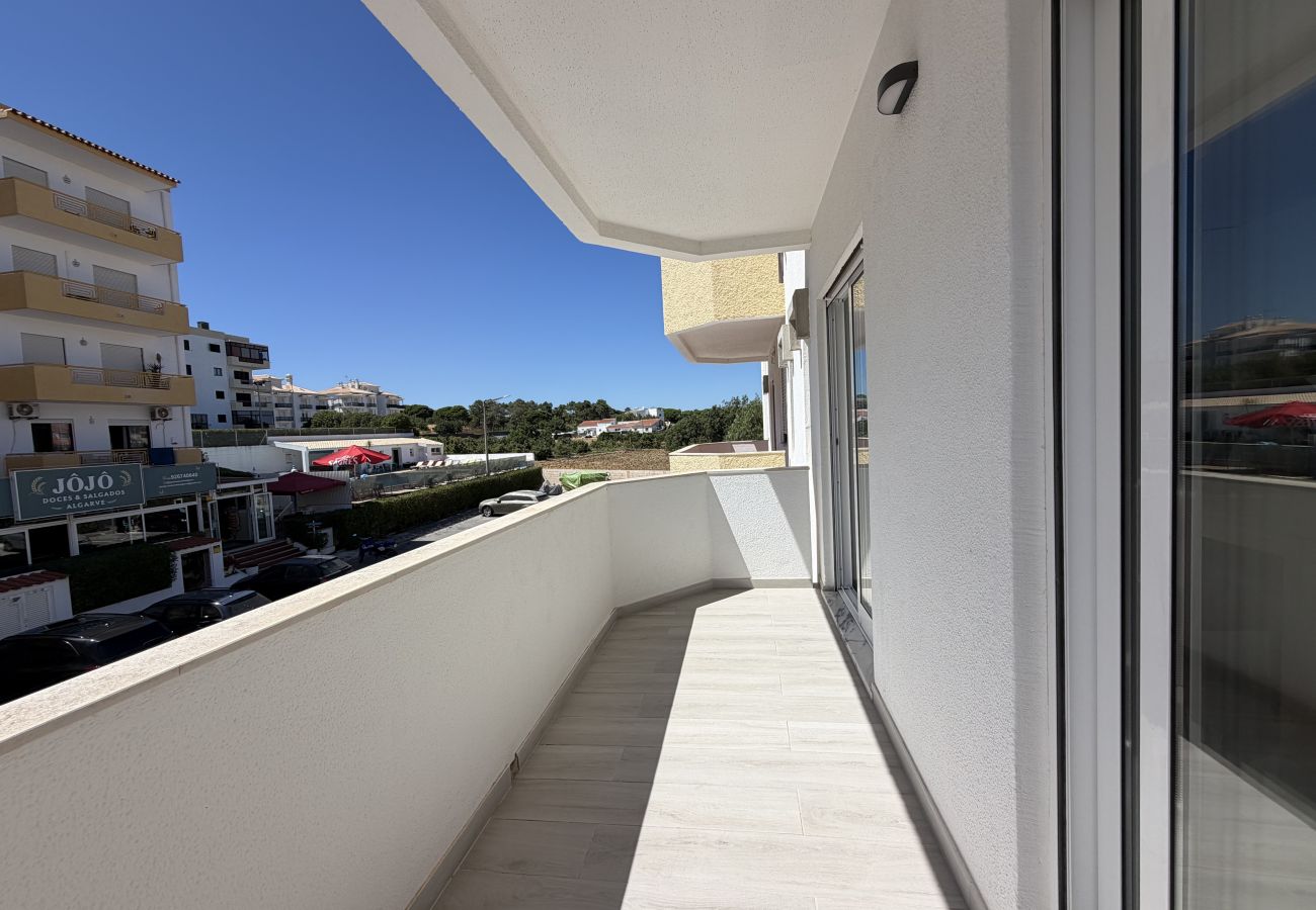 Apartamento em Albufeira - Agua Plaza T2 with Pool & AC