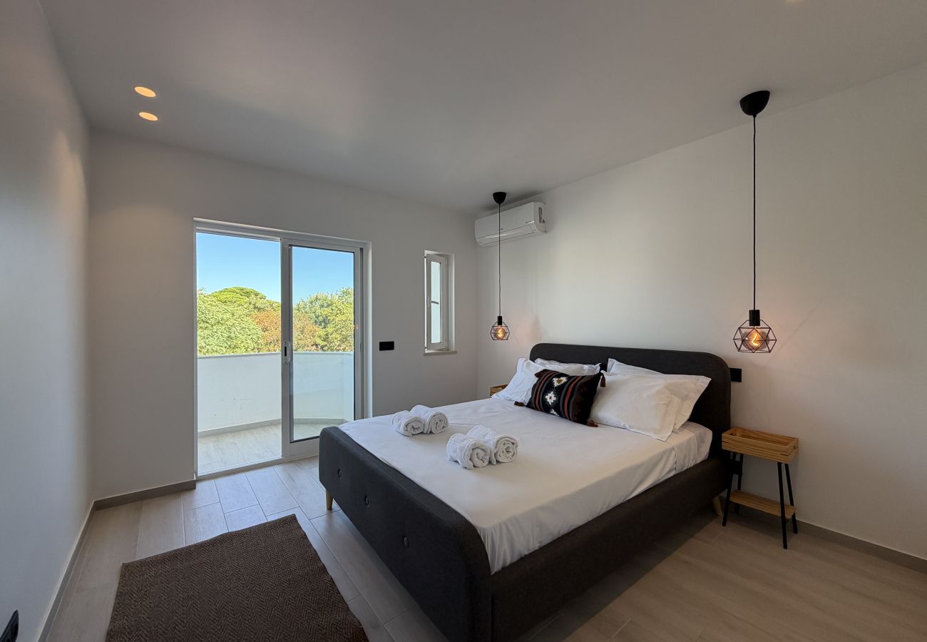 Apartamento em Albufeira - Agua Plaza T2 with Pool & AC
