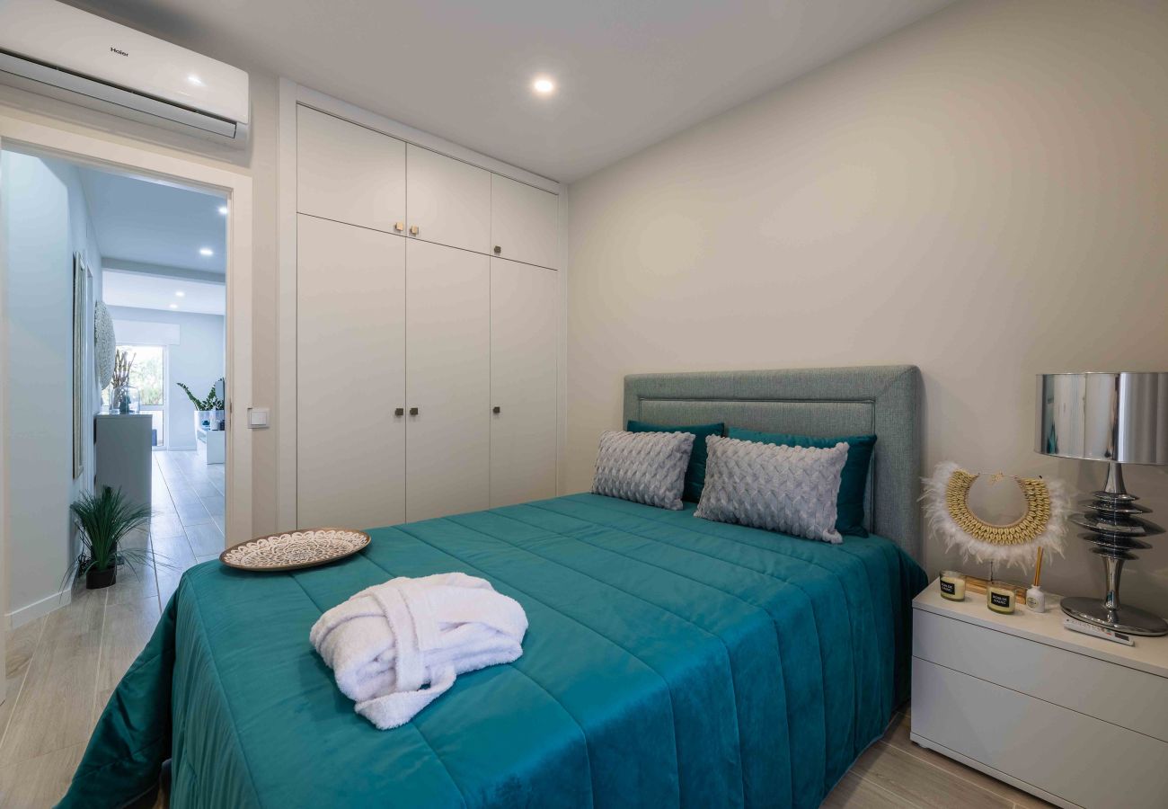 Apartment in Albufeira - Casa Santa Maria - Sea View - 500m to Beach - WiFi