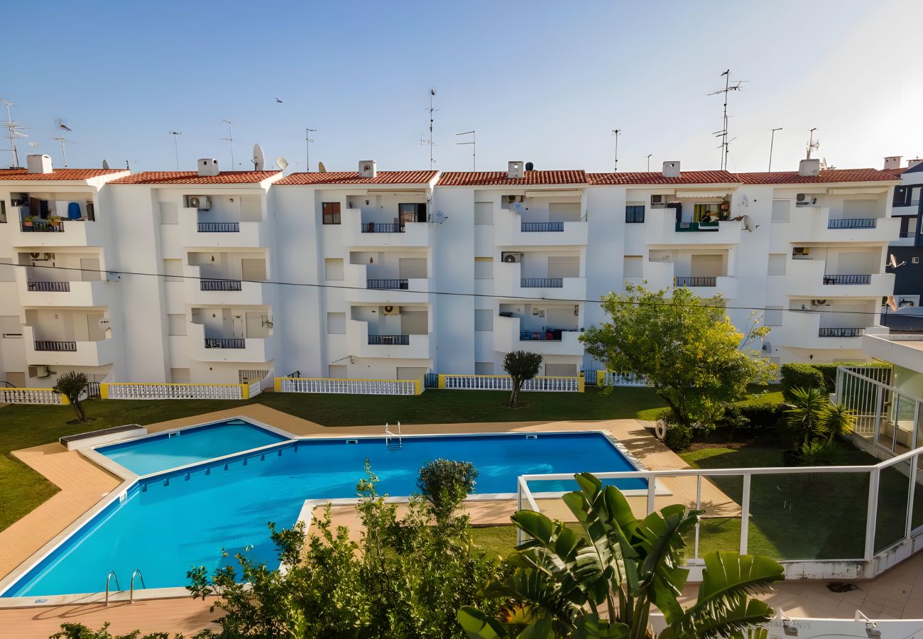 Apartment in Albufeira - Santa Eulália 2-Bedroom Apartment w/ Swimming Pool