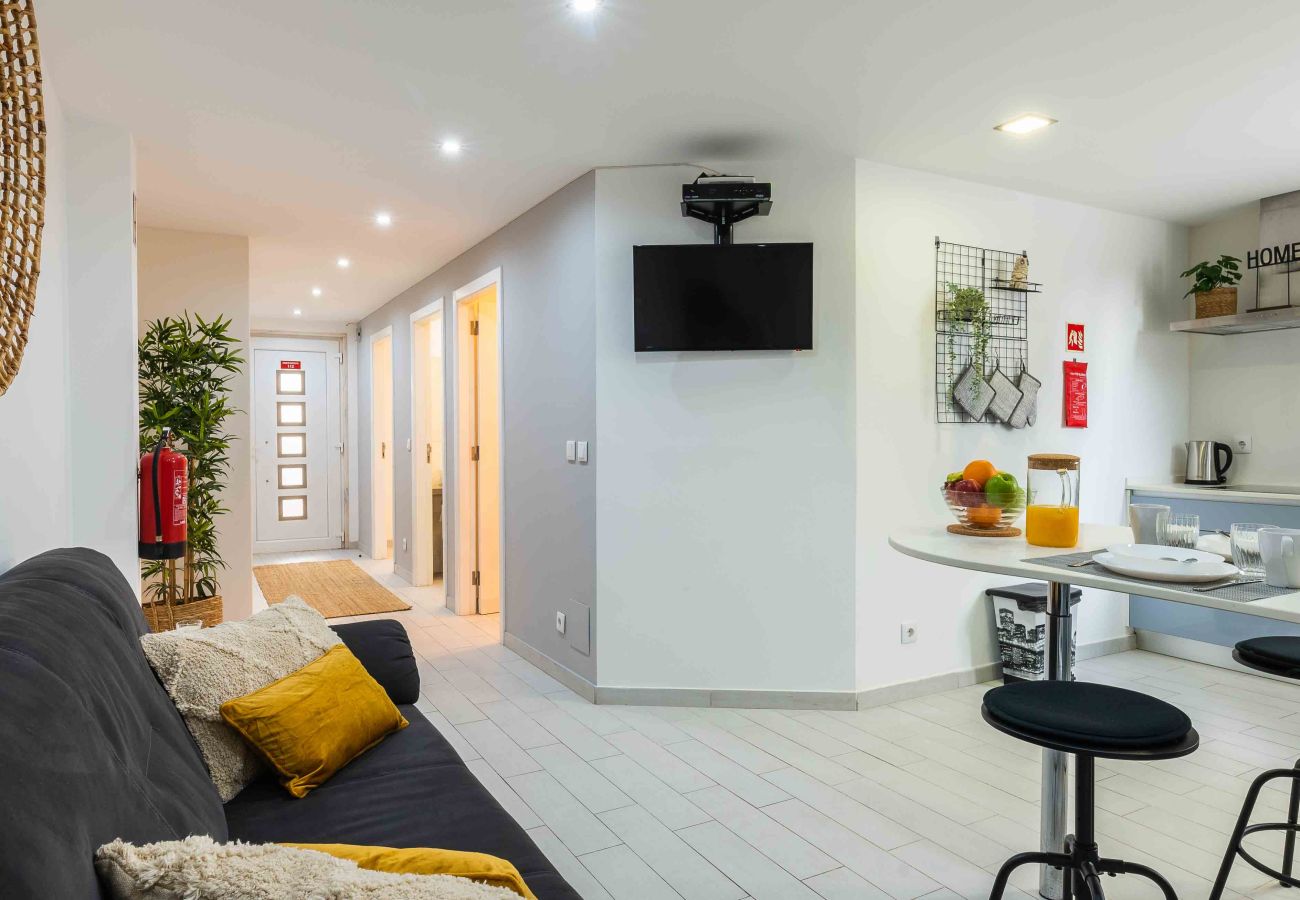 Apartment in Albufeira - Santa Eulália 2-Bedroom Apartment w/ Swimming Pool