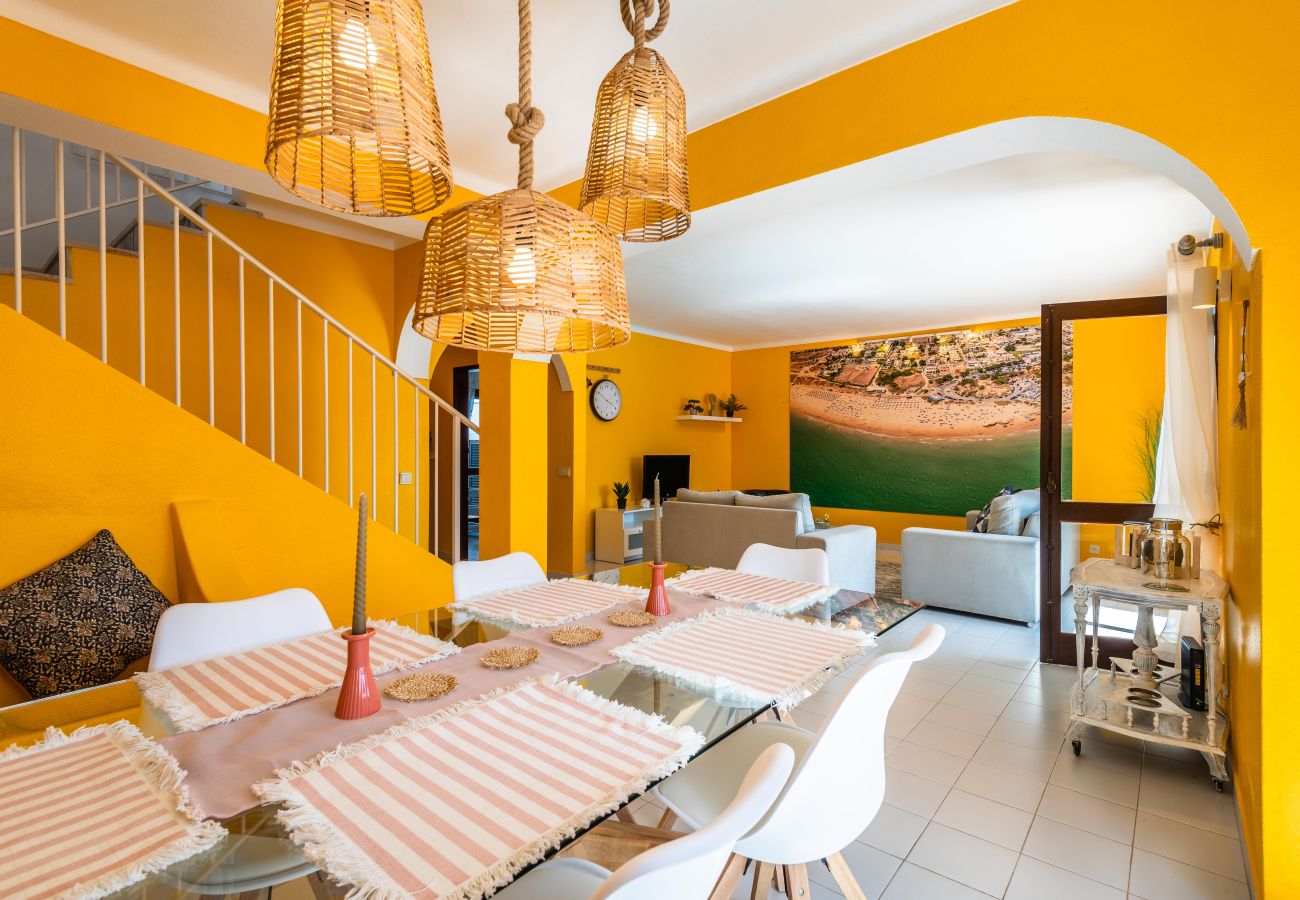 Villa in Guia - Villa Canto Ii - 500m from the Beach -Private Pool