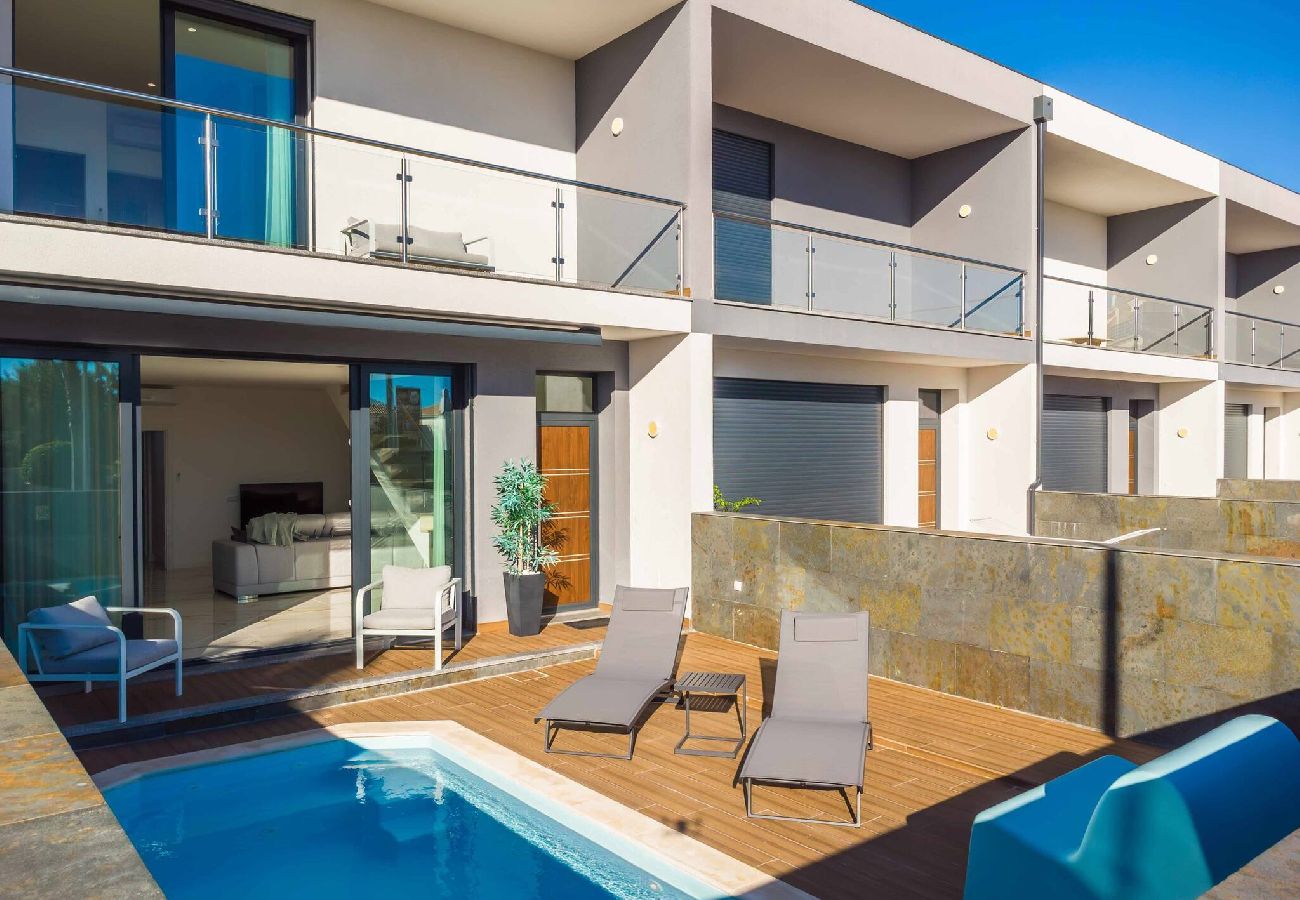 Villa in Albufeira - Villa Alegre with Private Pool