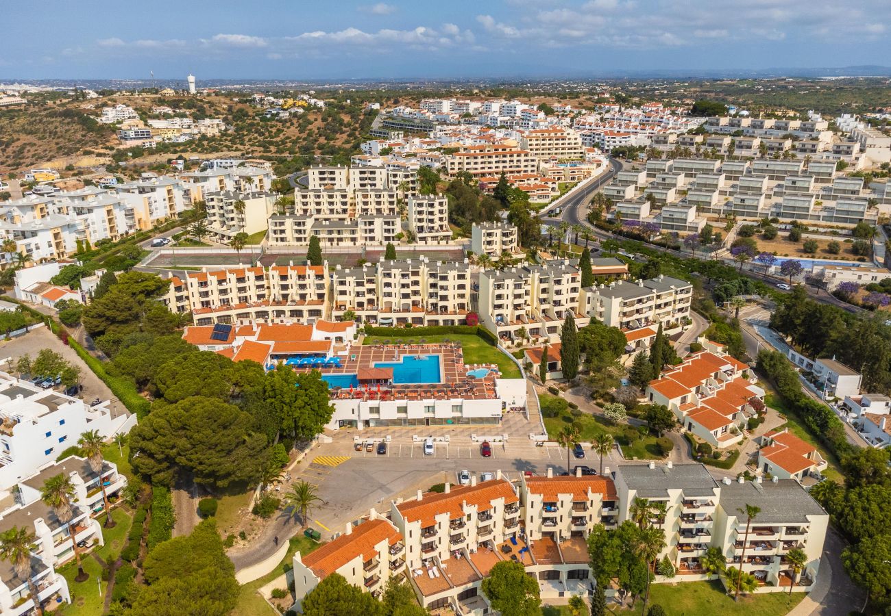 Apartment in Albufeira - Sun Deck Studio Albufeira Jardim