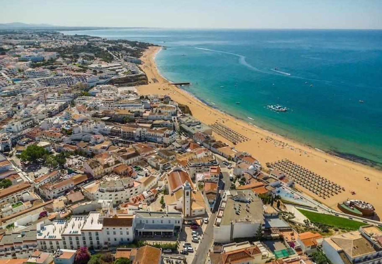 Apartment in Albufeira - Downtown Art Studio