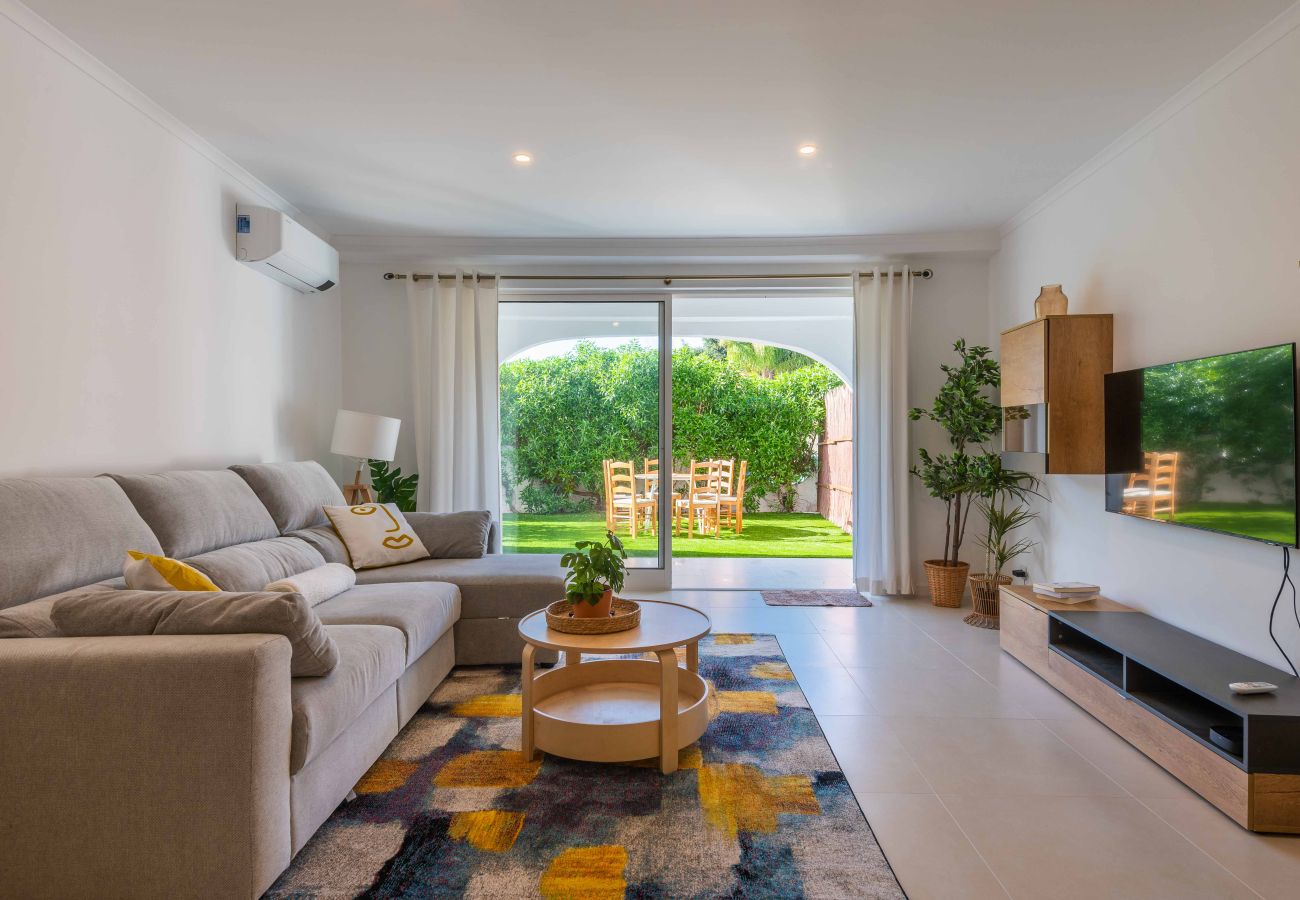 Apartment in Albufeira - Lemon House - 500m da Praia