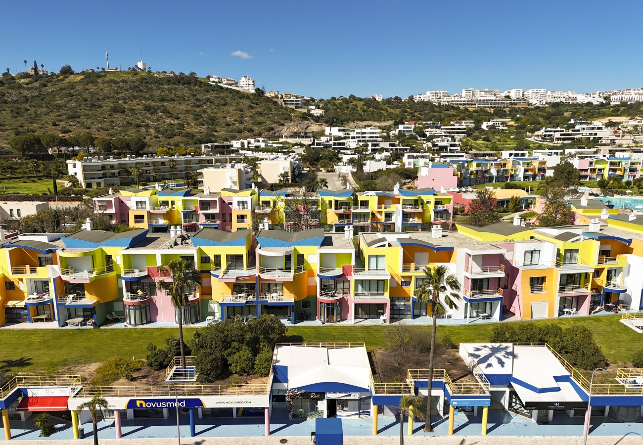 Apartment in Albufeira - Marina Orada 1 Bedroom Apartment with Pool