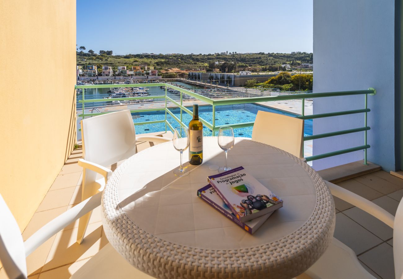 Apartment in Albufeira - Marina View 1 Bedroom Apartment w/ Swimming Pool
