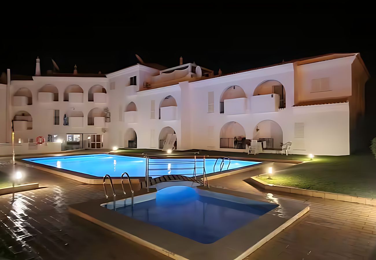 Apartment in Albufeira - São Rafael 1 Bedroom with Pool and Wifi
