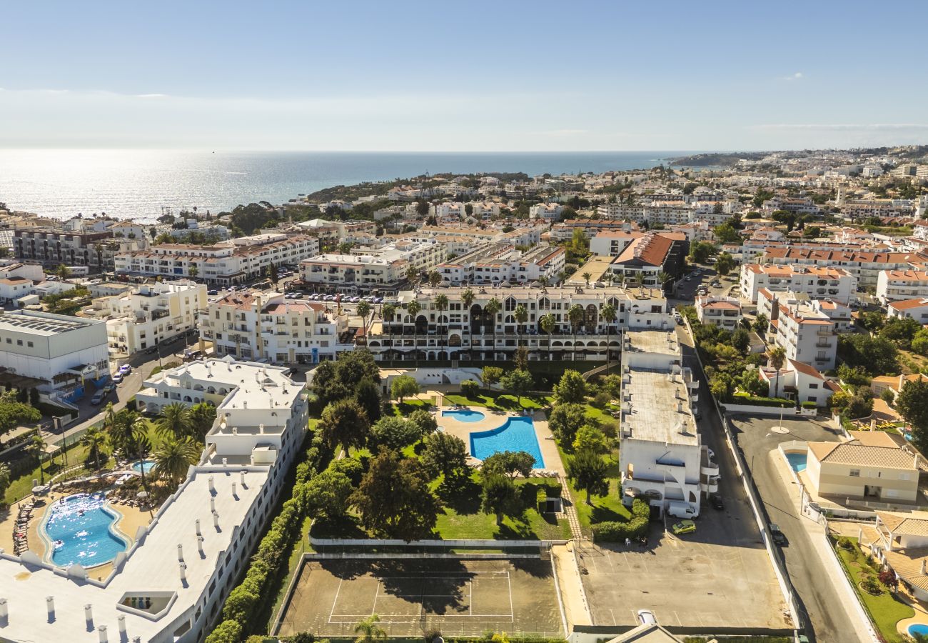 Apartment in Albufeira - Casa Alonso 2 Bedroom Apartment with Pool