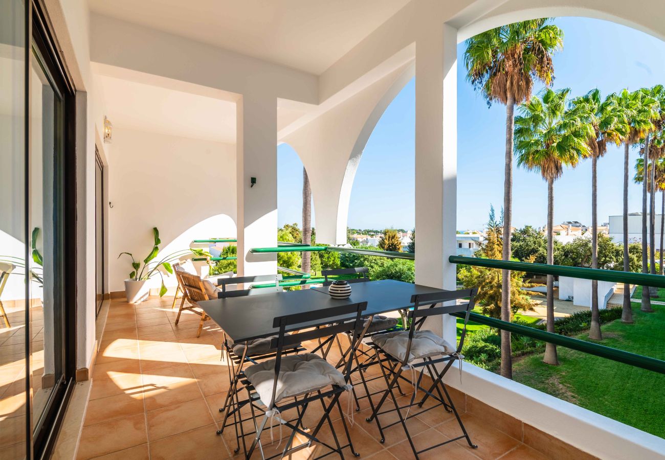 Apartment in Albufeira - Casa Alonso 2 Bedroom Apartment with Pool