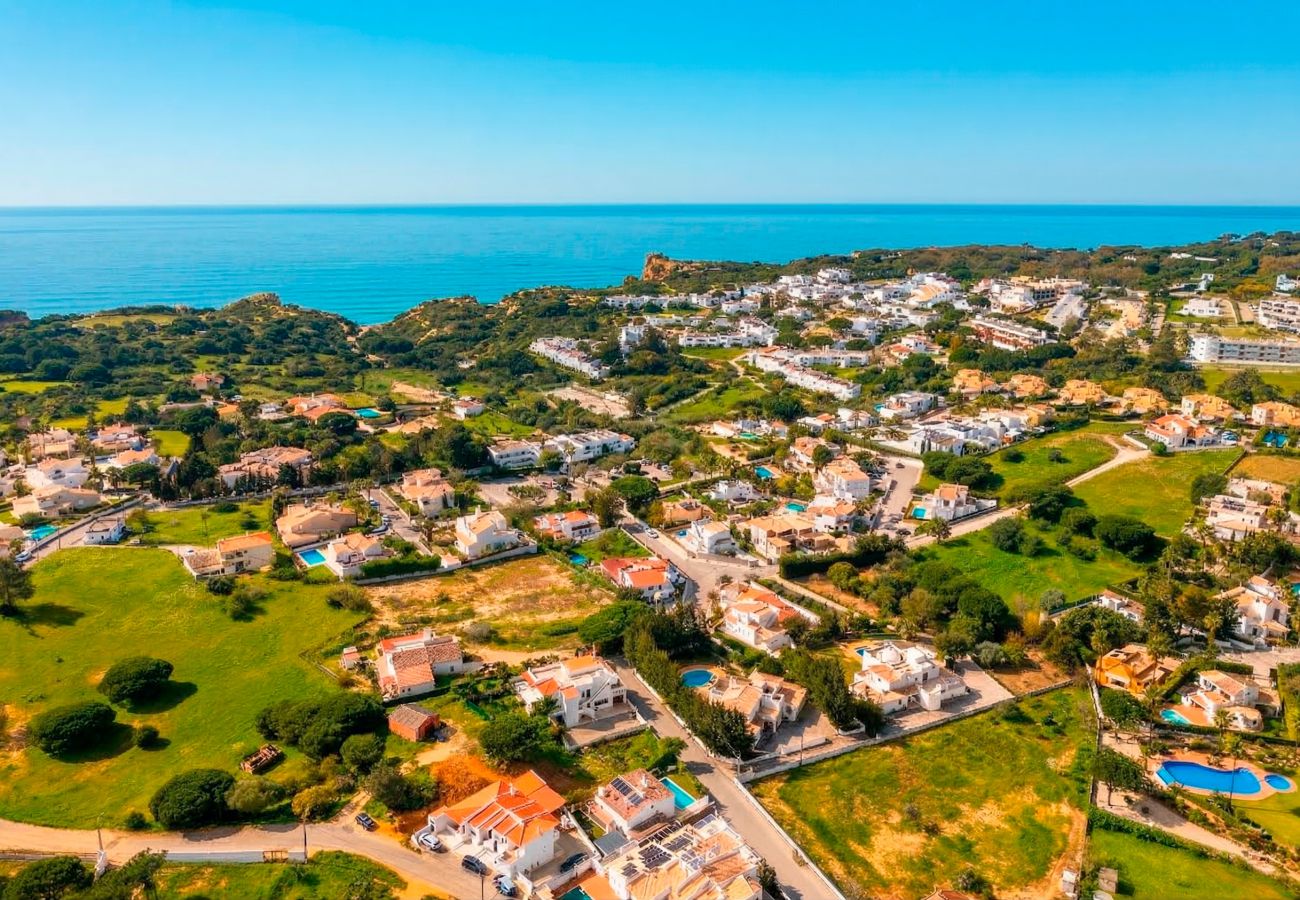 Villa in Albufeira - Casa das Conchas V4, Praia da Coelha