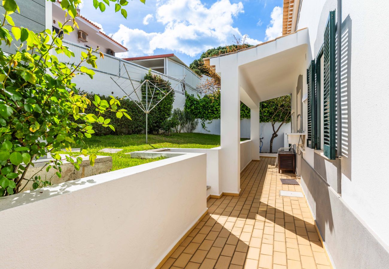 Villa in Albufeira - Casa das Conchas V4, Praia da Coelha