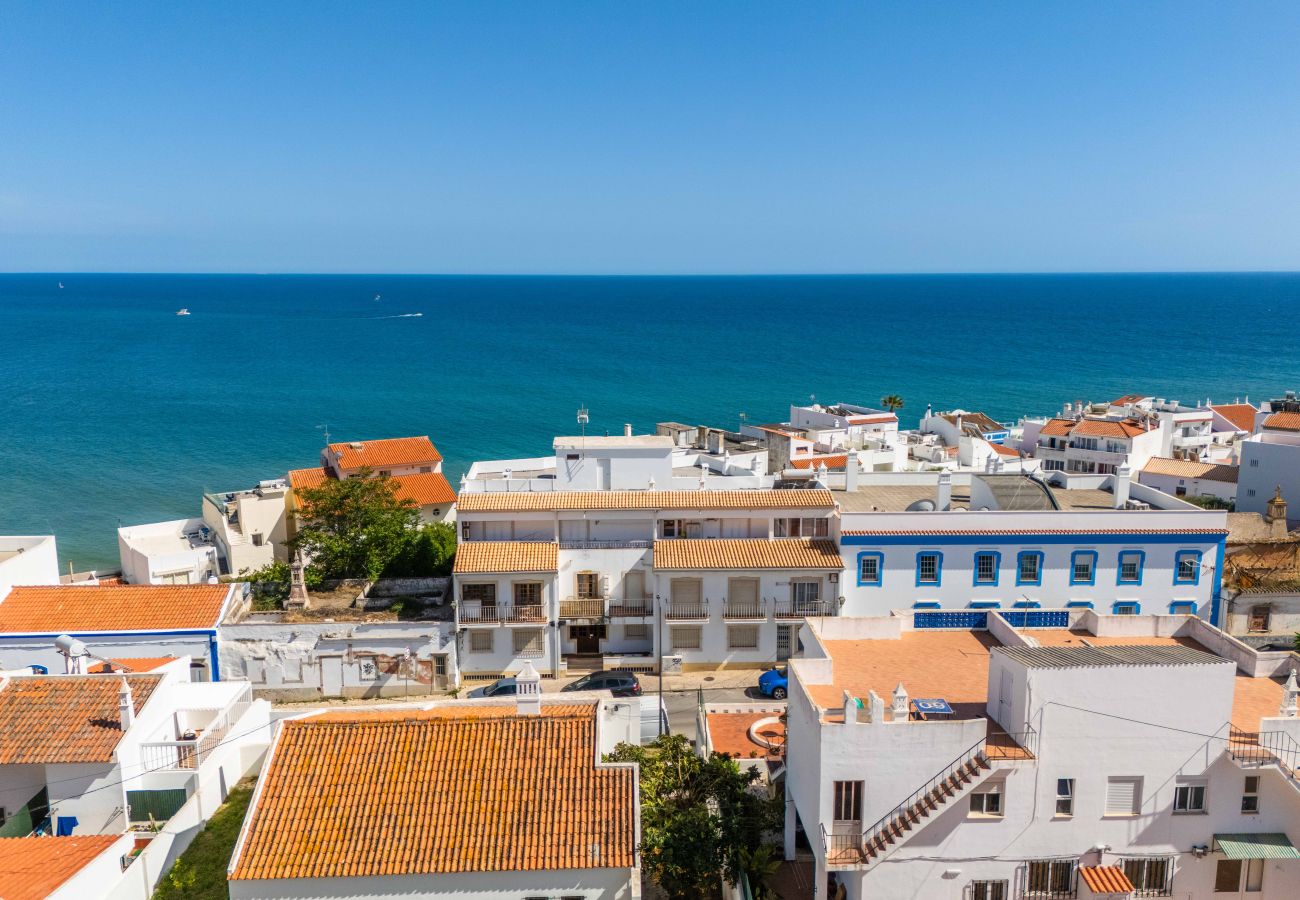 Apartment in Albufeira - Apartamento T1 VistaMar Centro Histórico Albufeira